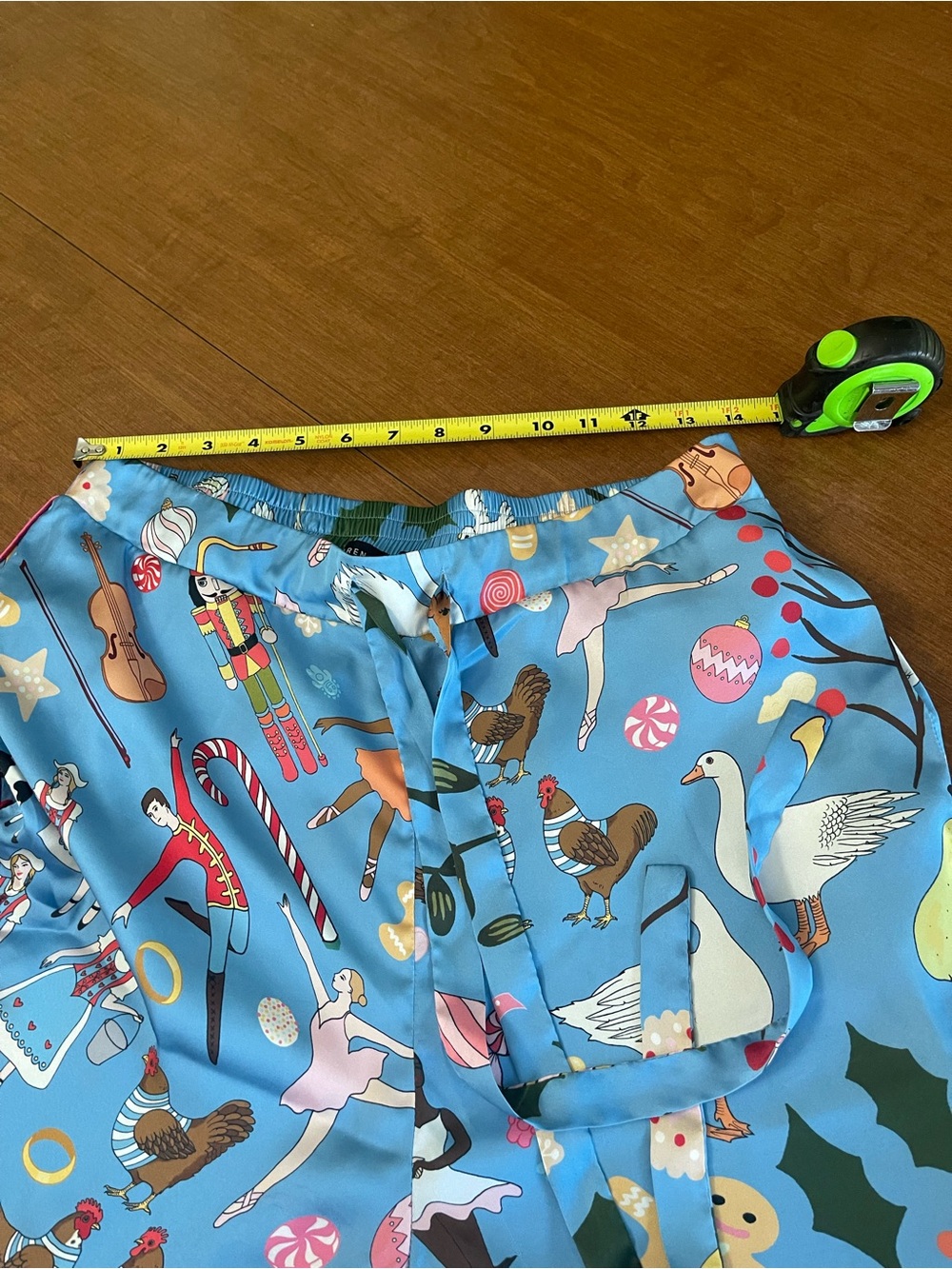 Karen Mabon 12 Days of Christmas Long Pajama Set size M - Picture 6 of 8